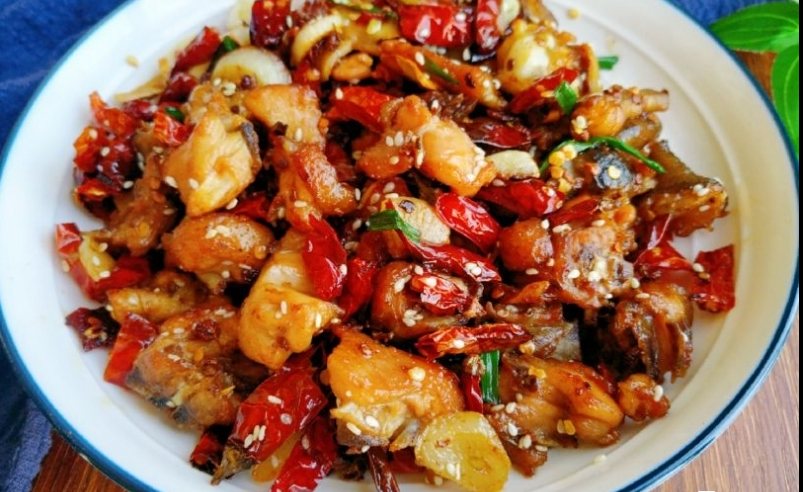 外焦里嫩的辣子鸡