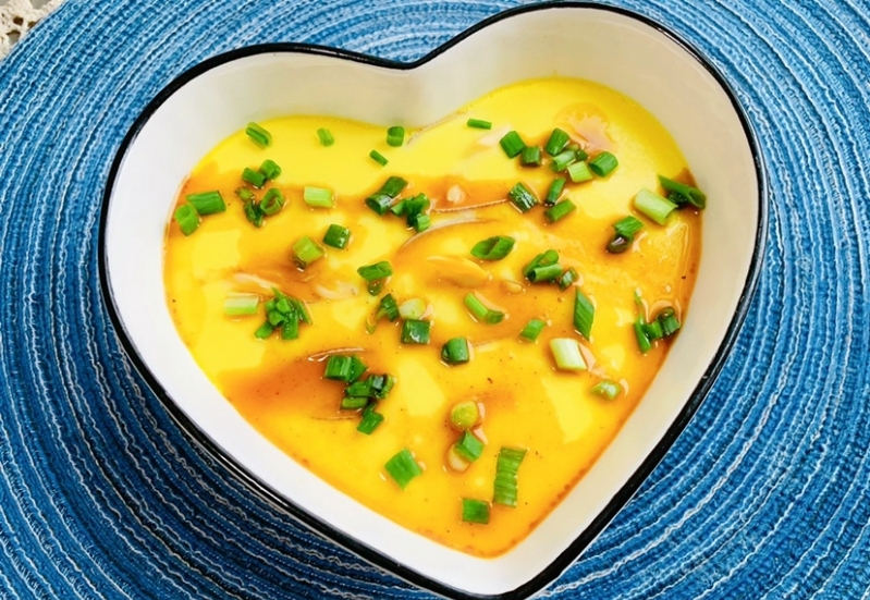 花甲蒸芙蓉蛋,真是一道百吃不厌的美食|花甲|生抽|葱花_新浪新闻