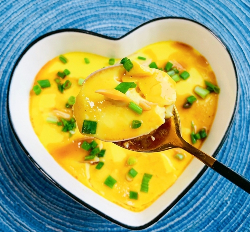 花甲蒸芙蓉蛋,真是一道百吃不厌的美食|花甲|生抽|葱花_新浪新闻