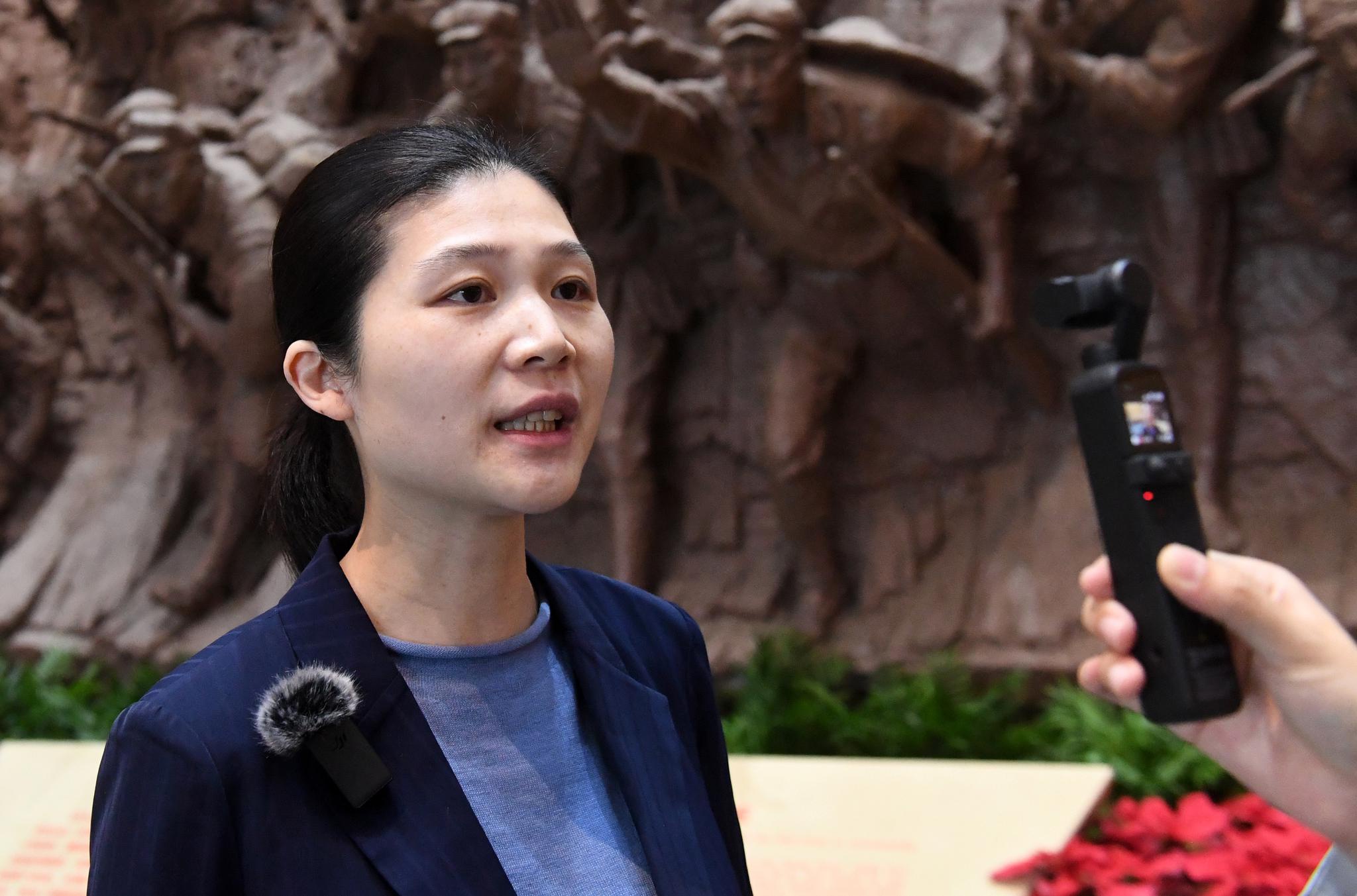 在位于广西全州县的红军长征湘江战役纪念馆,易荡平曾孙女聂琳介绍