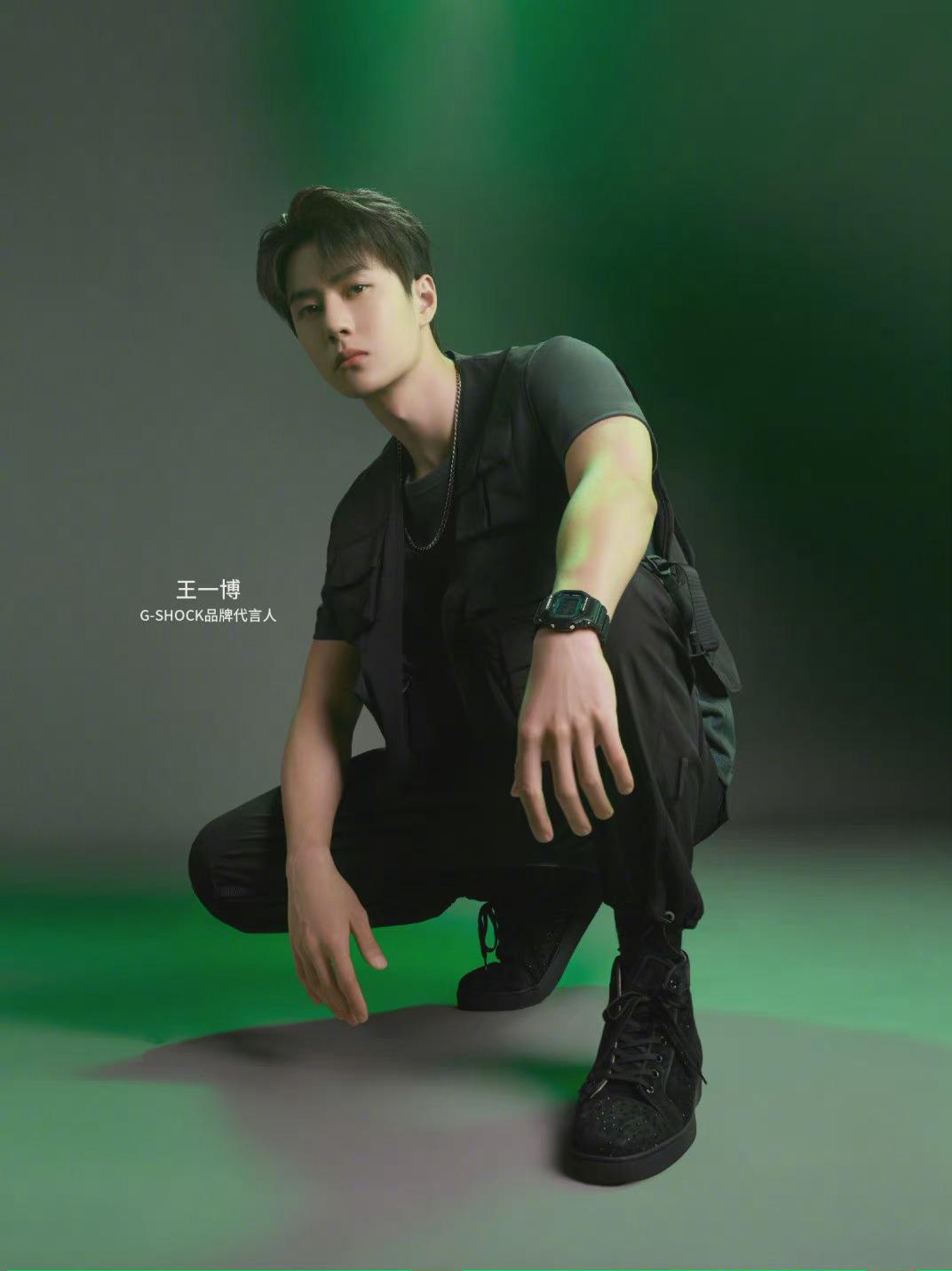 王一博gshock品牌代言人街头滑板酷少年活力四射