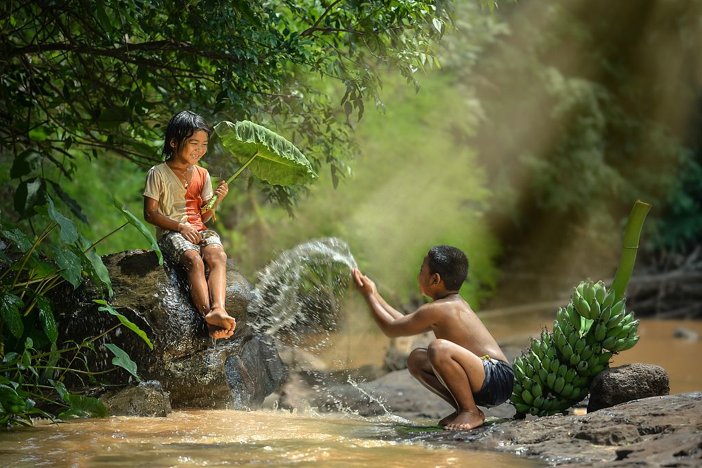 亲子游目的地:乡村田野