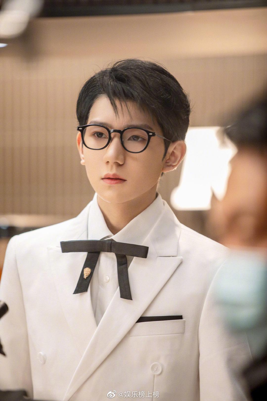 温文尔雅的源哥也太让人心动啦