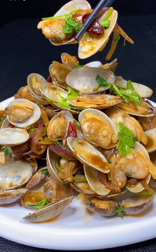 辣炒花甲这样做口感鲜嫩十足还特别的香