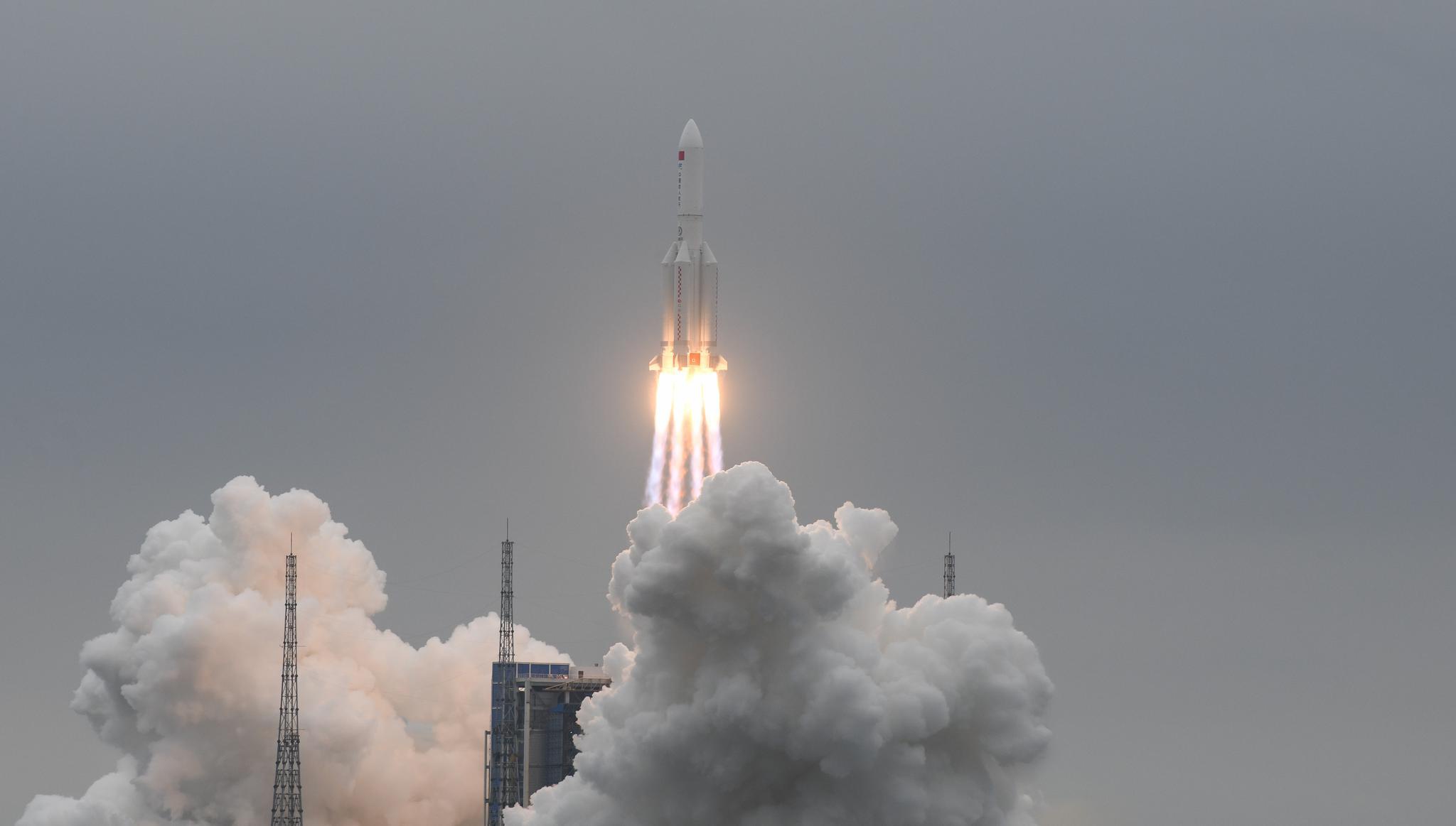 中国空间站天和核心舱发射任务成功