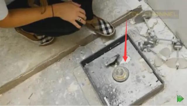 女子翻修房子发现神秘箱子，打开后惊喜不已休闲区蓝鸢梦想 - Www.slyday.coM