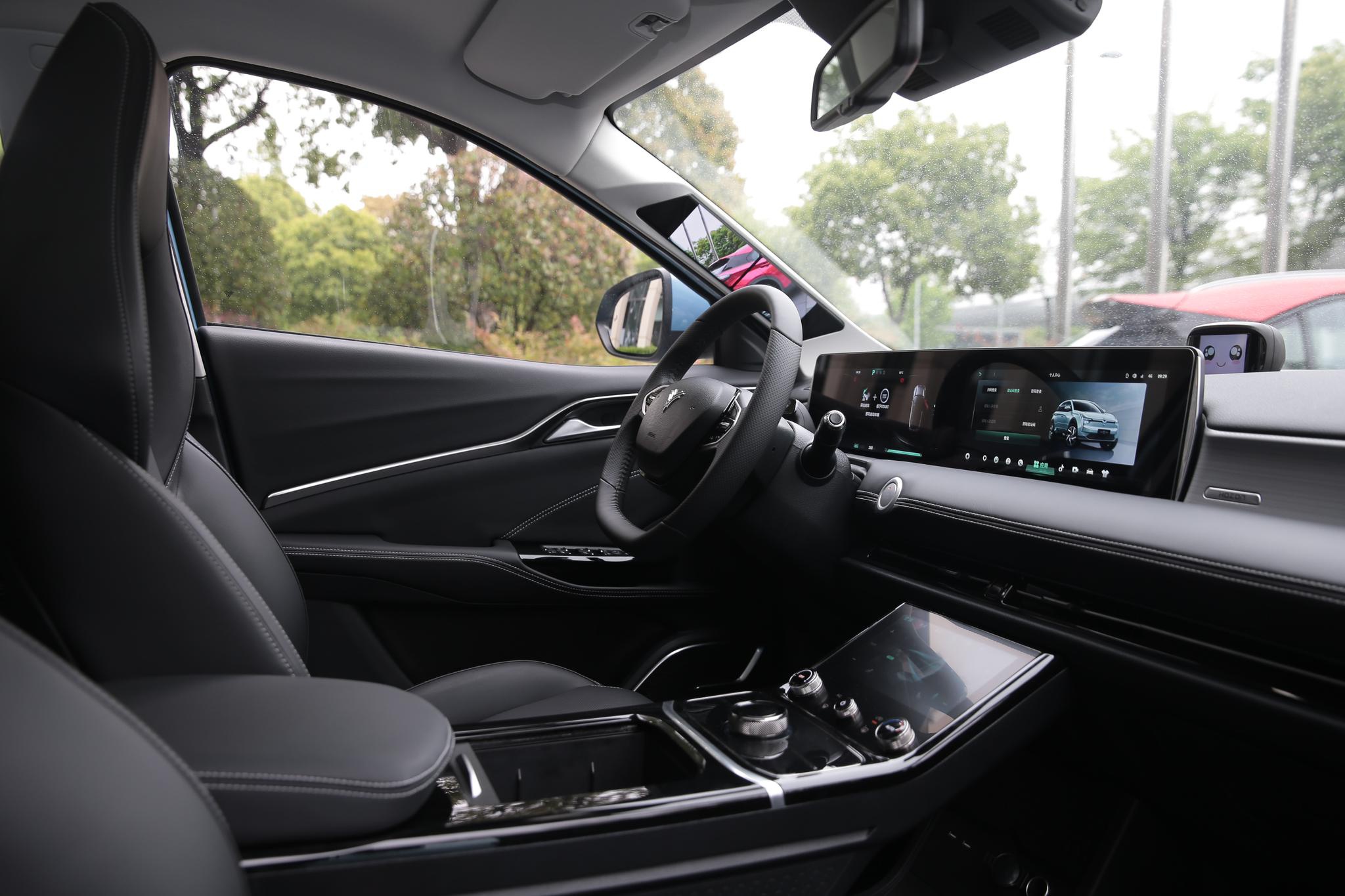 造车新势力纯电suv潜力股试驾哪吒upro