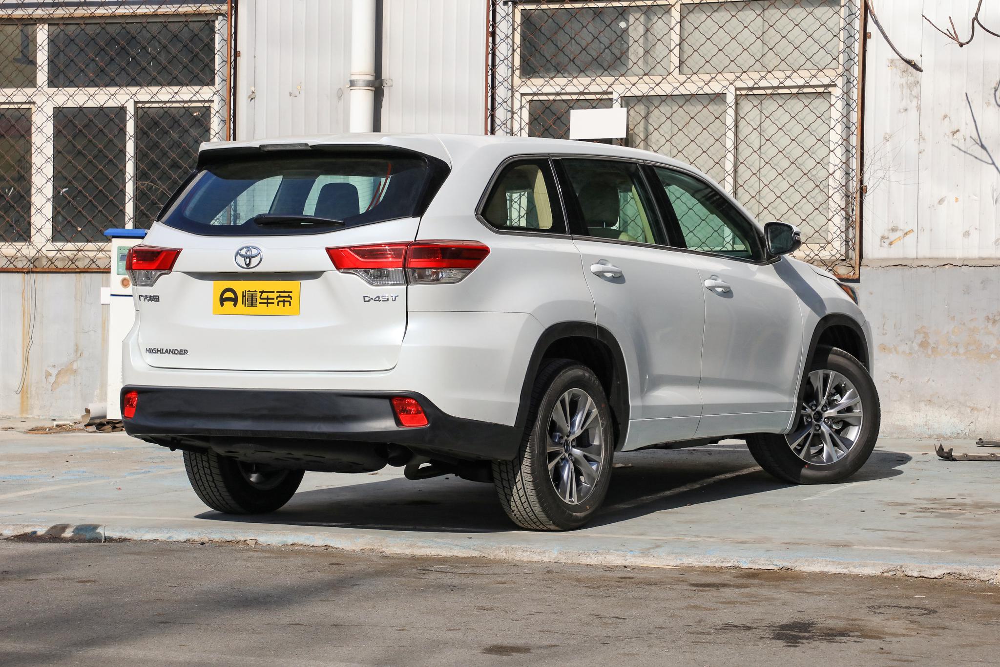 全新一代丰田汉兰达实车到店!和旧款一对比,仿佛年轻了十岁!-新浪汽车