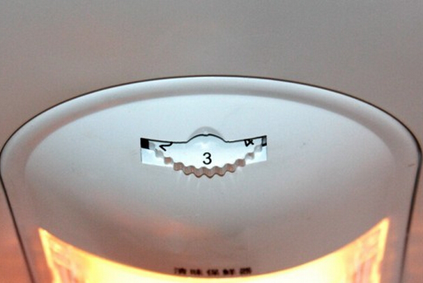 月月能省下不少电费,真后悔我家没早察觉|冰箱|温控器|按钮_新浪新闻