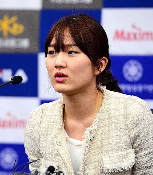 短道速滑是韩国的优势项目,多年以来都是世界统治地位,但是她们运动员