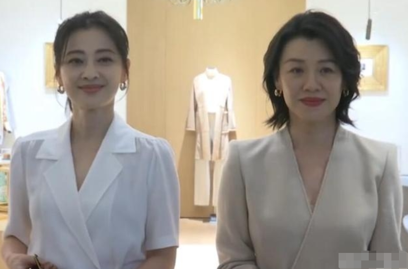 刘琳为46岁梅婷庆生!两人胳膊纤细身材匀称,结识17年友谊如初