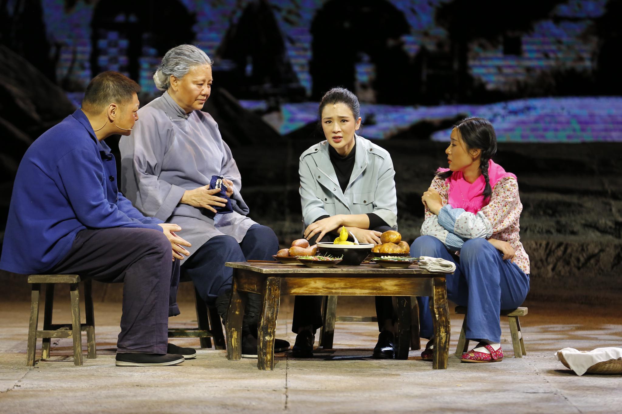 话剧情系贺兰绘就脱贫攻坚壮丽画卷