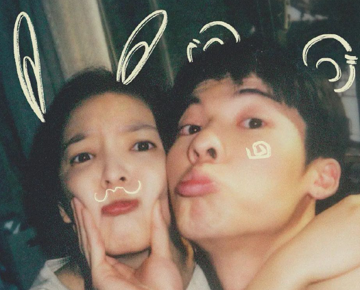 《你的婚礼》今天终于上映了，15年的爱情长跑，感动众人休闲区蓝鸢梦想 - Www.slyday.coM