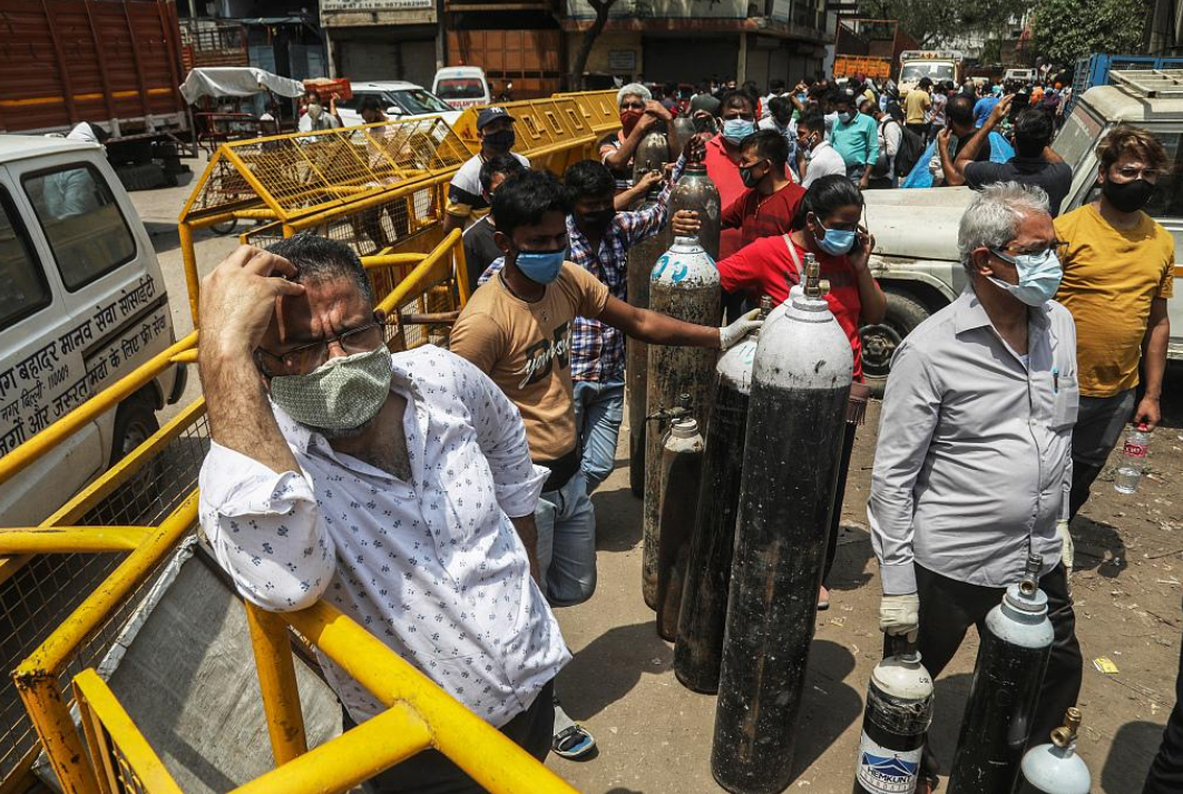 印度被卷入海啸式疫情变异病毒疯狂蔓延情况会越来越糟