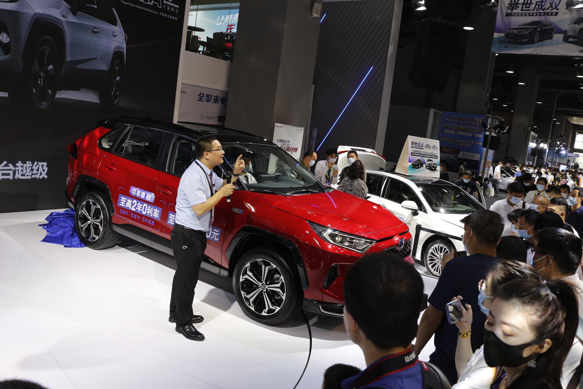 开展即爆馆广州五一华南国际车展今天开幕首战告捷成交4185台