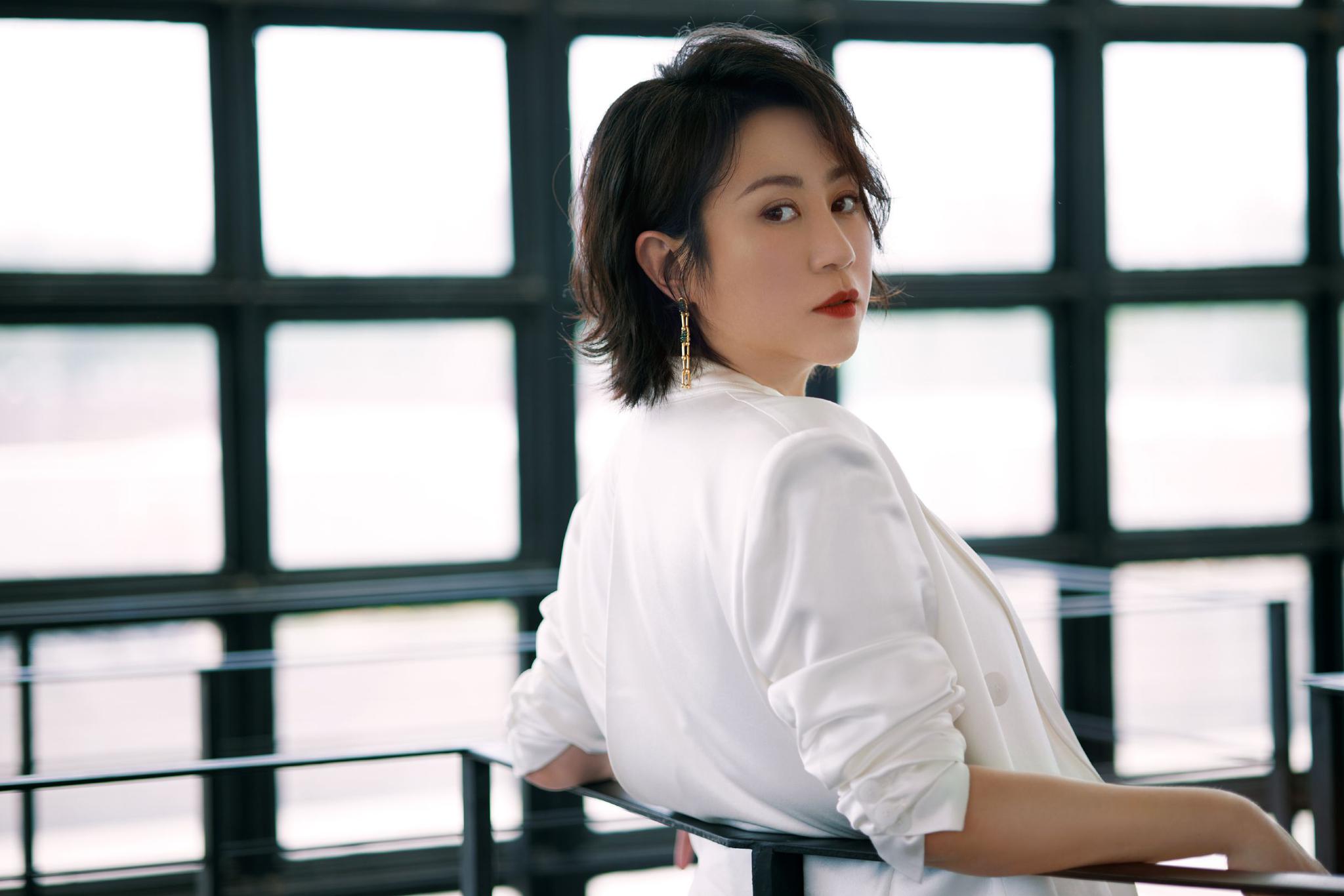 阳光劫匪马丽用阳光治愈你