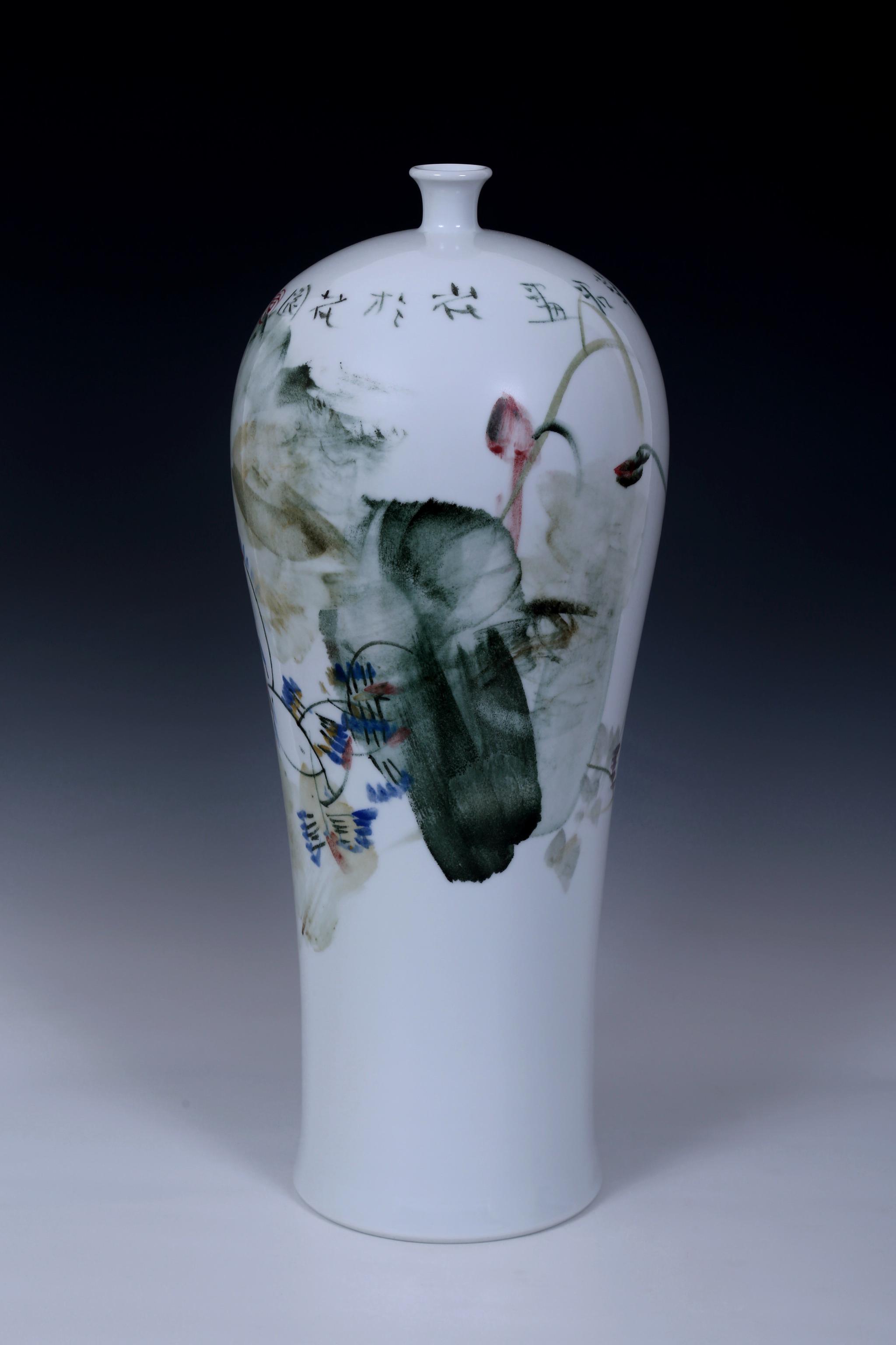 周华君瓷本绘画开启中国画艺新篇章