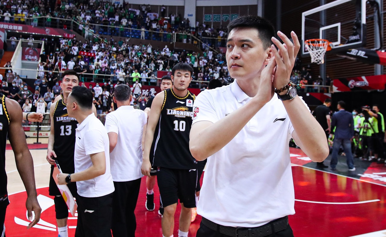 不能只怪杨鸣!广东数据分析师给出回应,看看专业人士怎么评价?