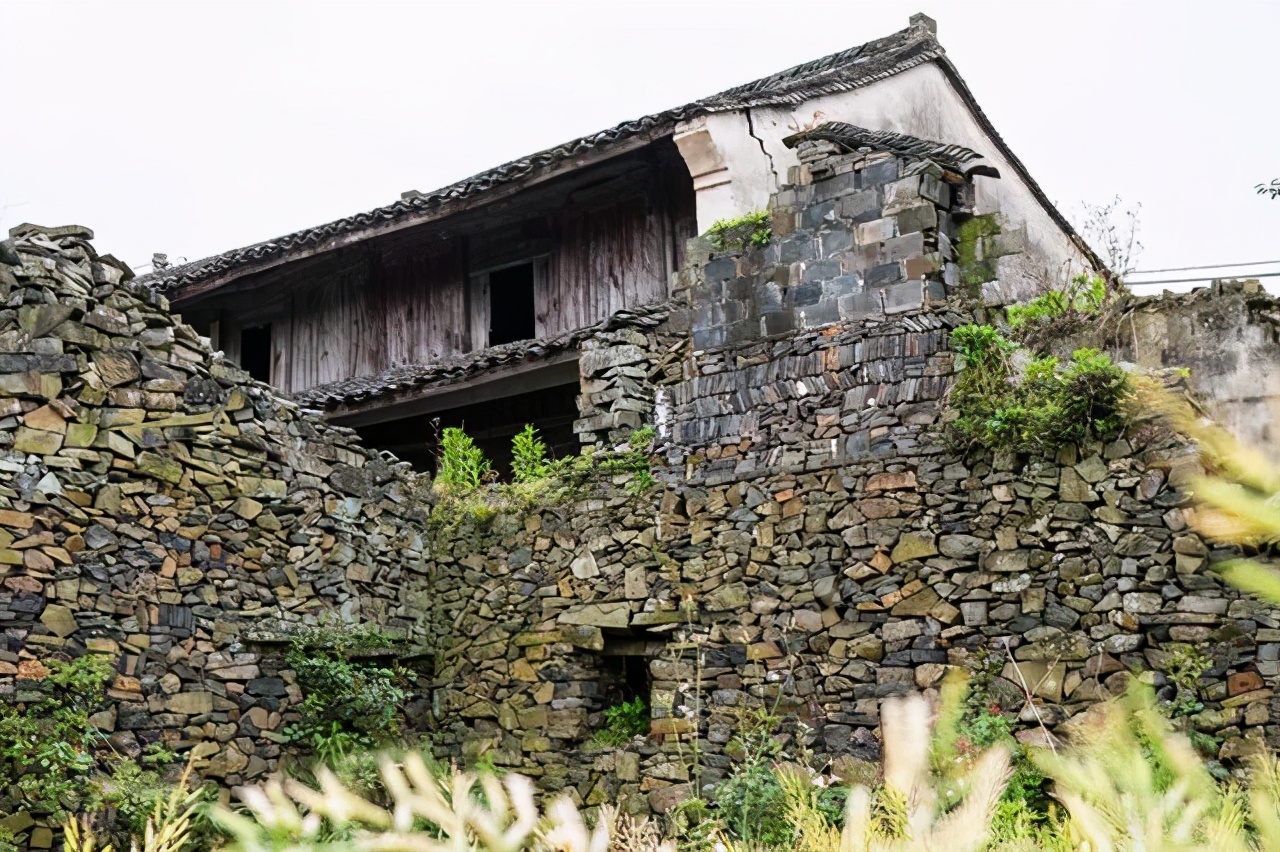 宁海许家山石头村满是石屋建筑的村庄超适合周末去隐居度假