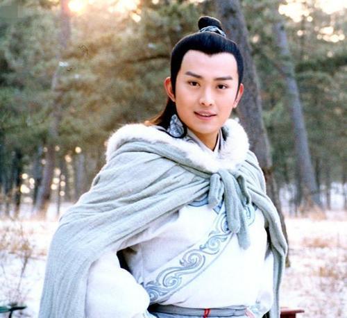 古装王子黄海冰曾3拒琼瑶经历失败婚姻后在再婚中获幸福