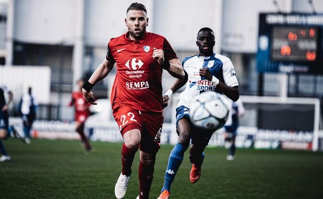 评球家法乙格勒诺布vs克莱蒙升级关键战法乙强强对话