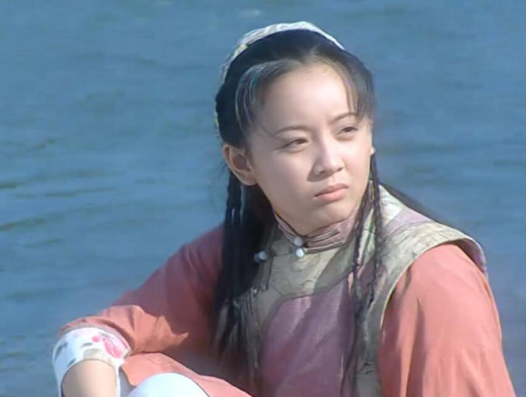 少年黄飞鸿播出19年女主演们颜值都崩了不是发福就是变脸