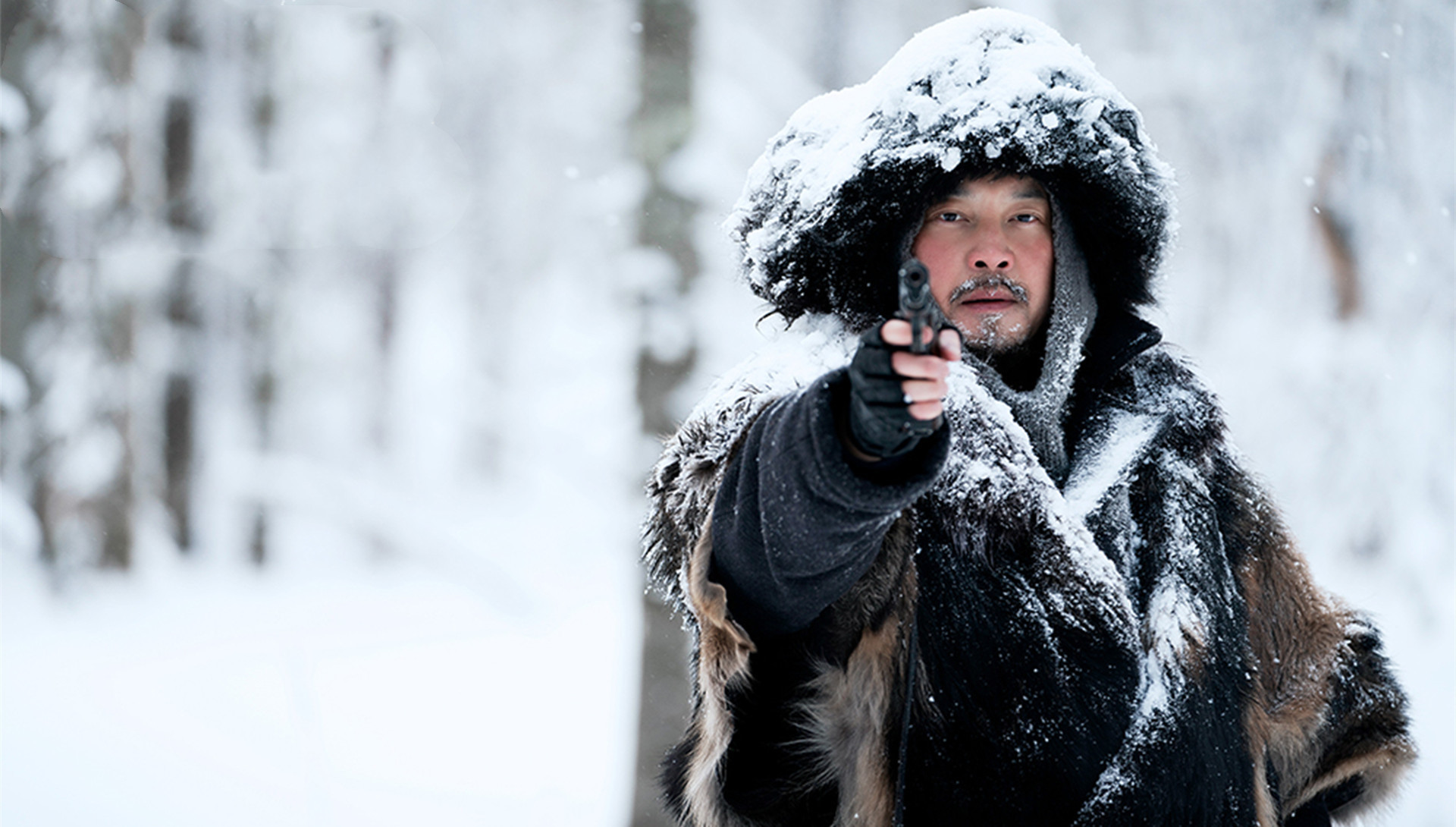 悬崖之上最大输家出场不到几分钟台词都没几句就领盒饭了