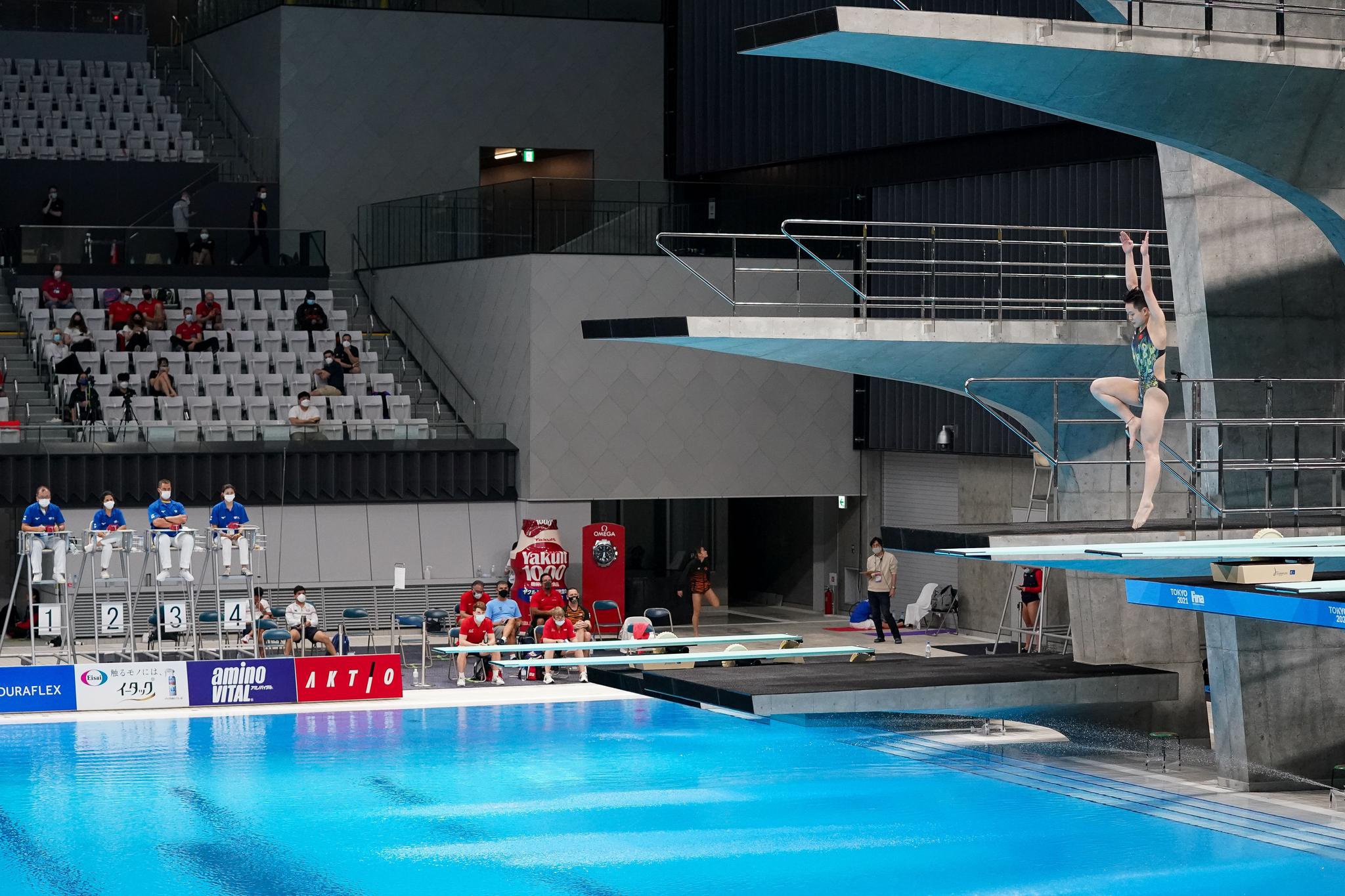 跳水——世界杯:陈艺文晋级女子单人三米板决赛|半决赛|三米板|奥运会