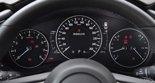 马自达3 昂克赛拉油耗被晒,车主坦言:这才是实力