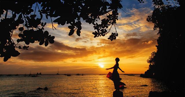 就是三线城市的思维",意思就是小富即安,待在舒适圈不动弹