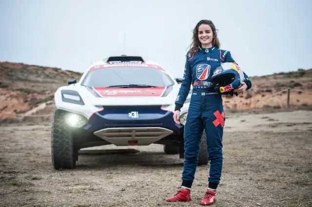 参赛的23岁英国女选手凯蒂·曼宁xe得到了许多顶级f1车手的捧场,前f1