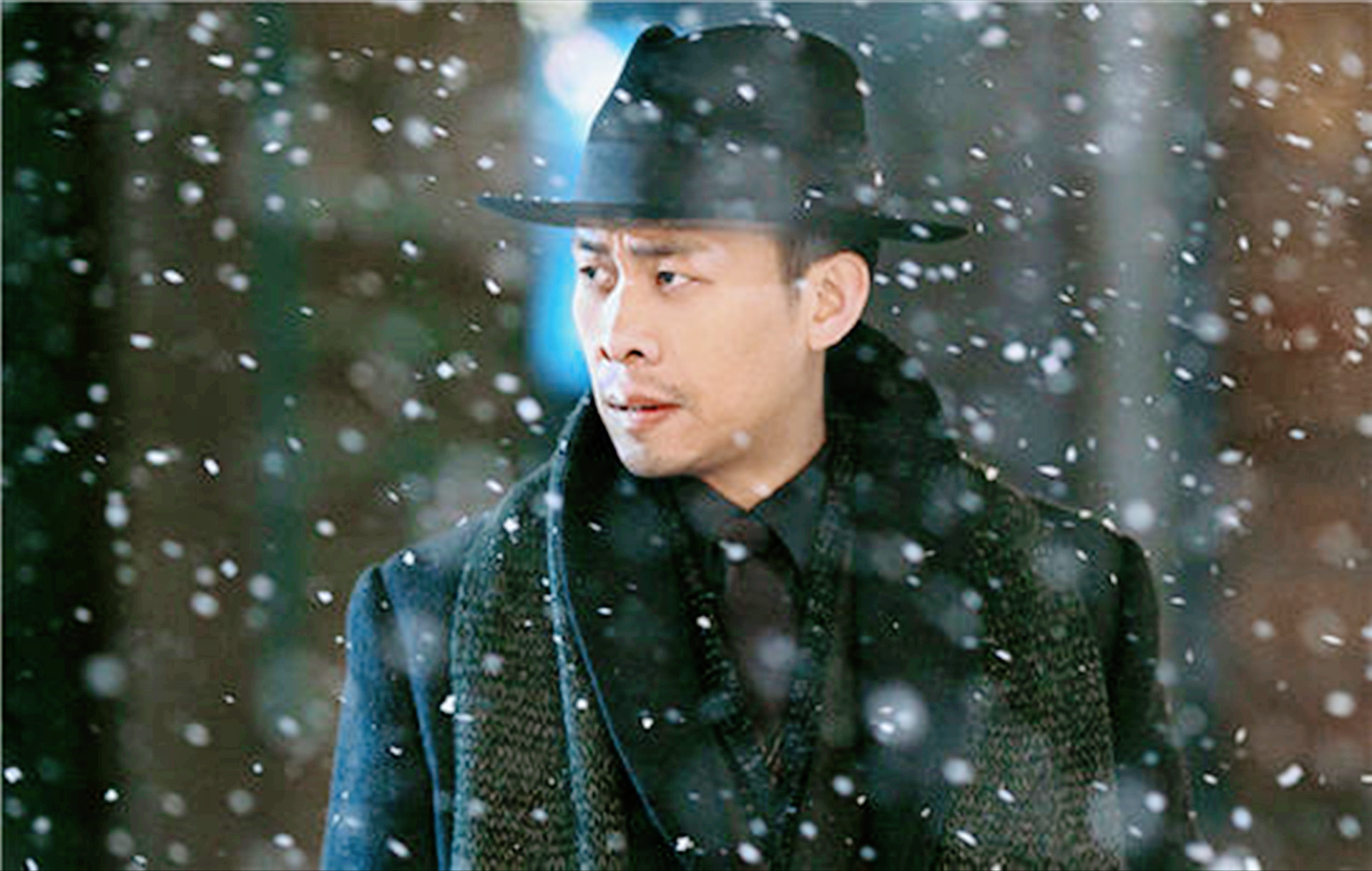 悬崖之上票房逆袭，你的婚礼靠许光汉撑不起来，还是老戏骨稳？休闲区蓝鸢梦想 - Www.slyday.coM