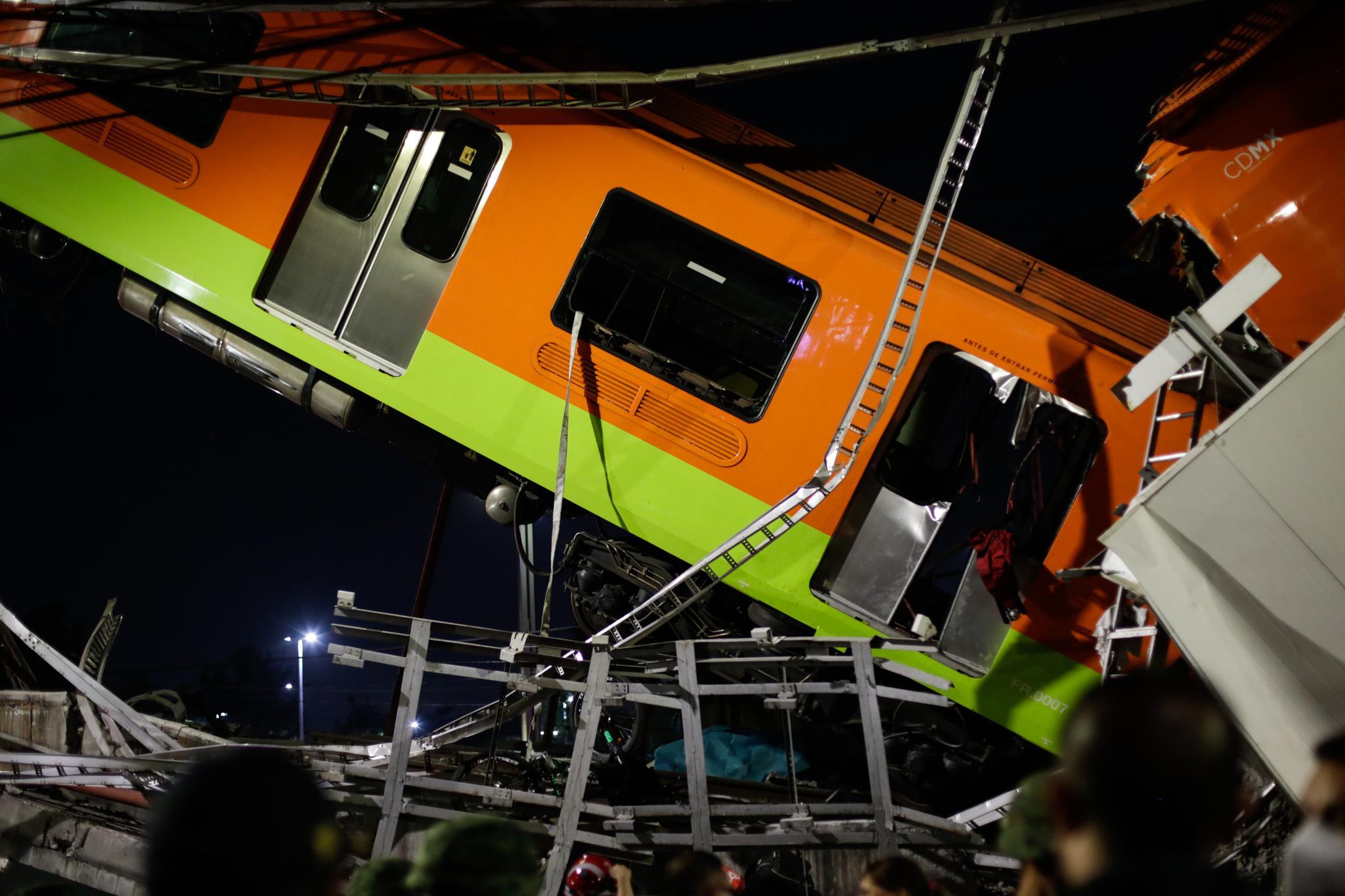 墨西哥城发生轨道交通设施坍塌事故