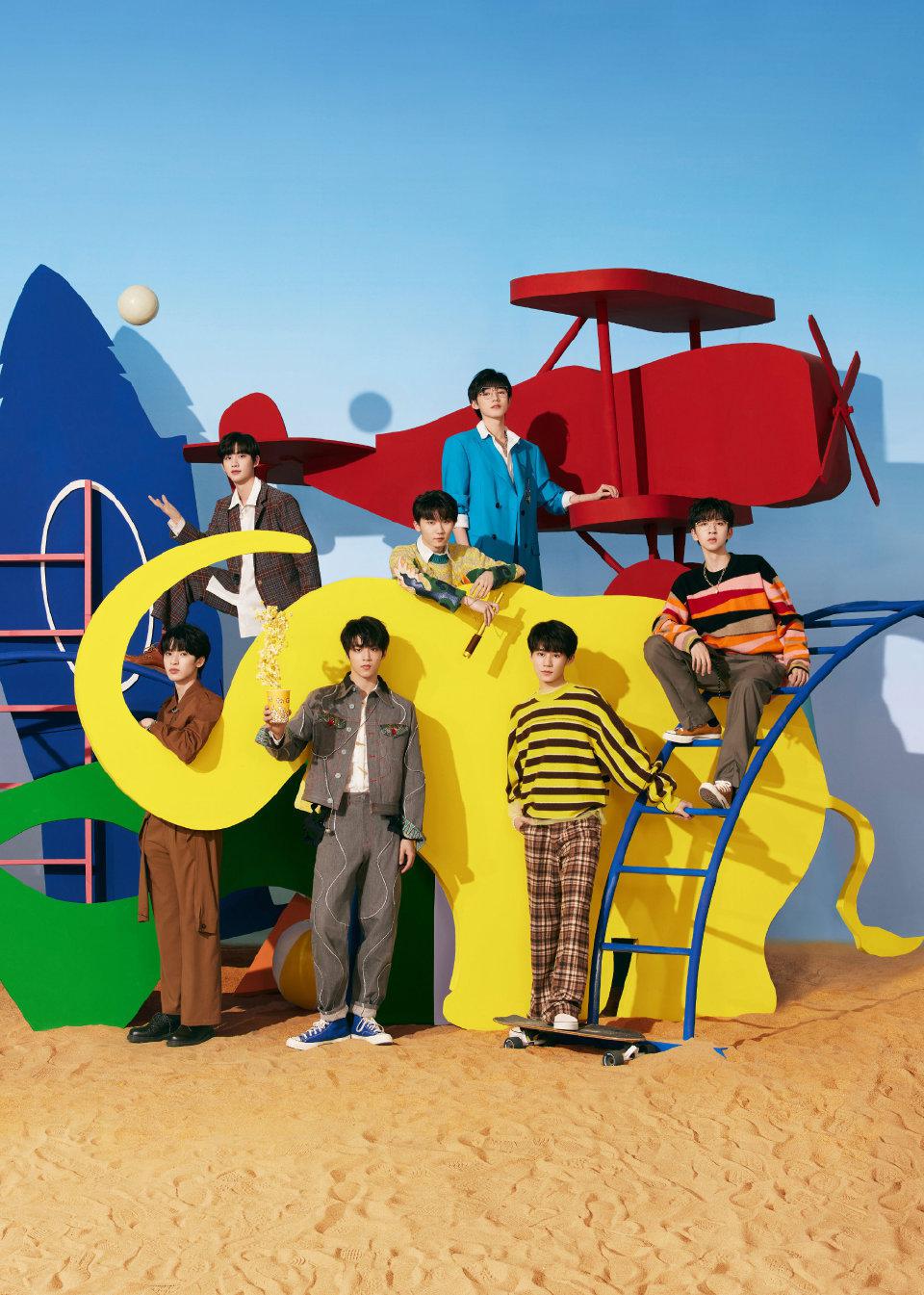 时代少年团首张实体专辑舞象之年预售额破亿