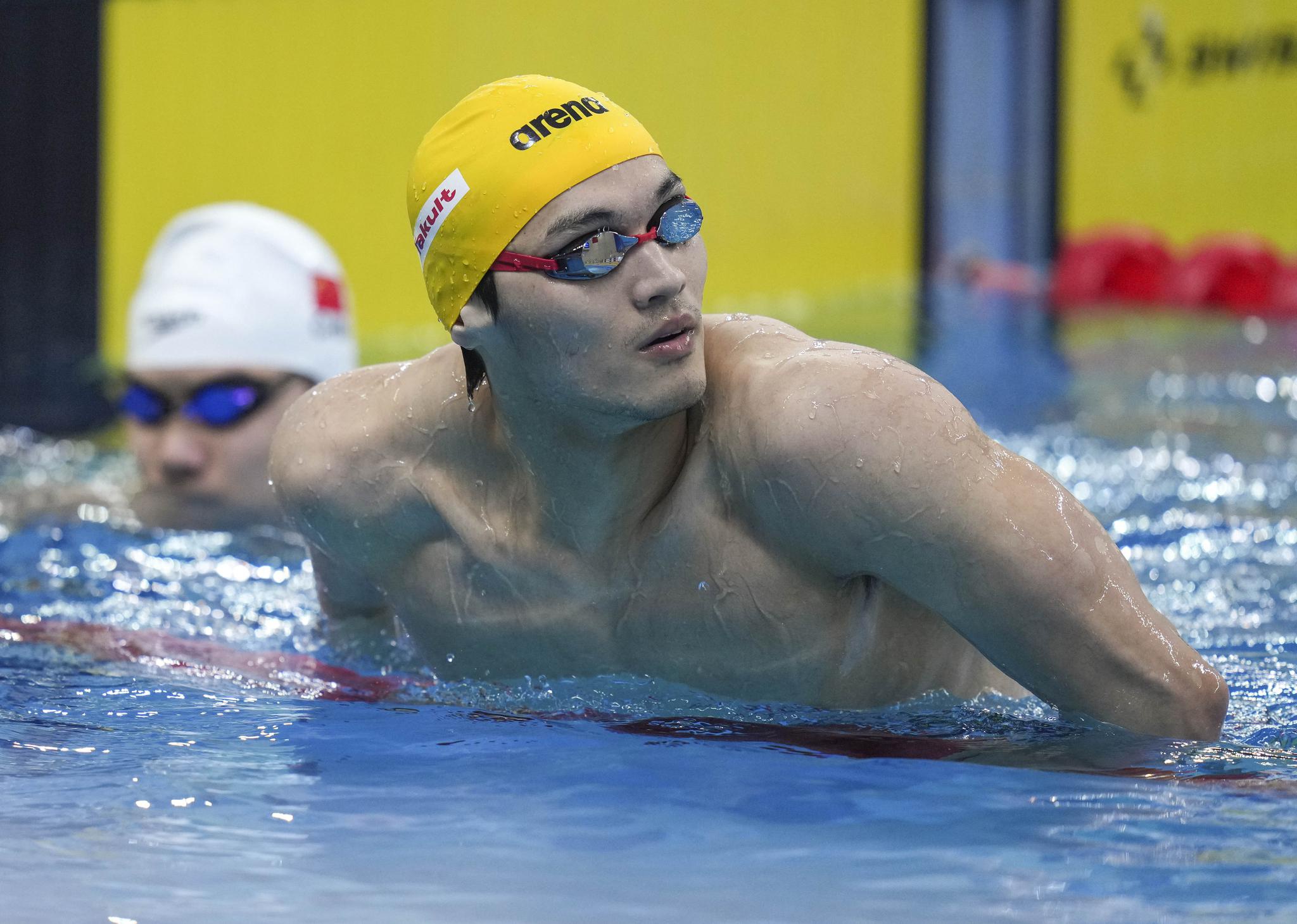 游泳全国冠军赛徐嘉余晋级男子200米仰泳决赛