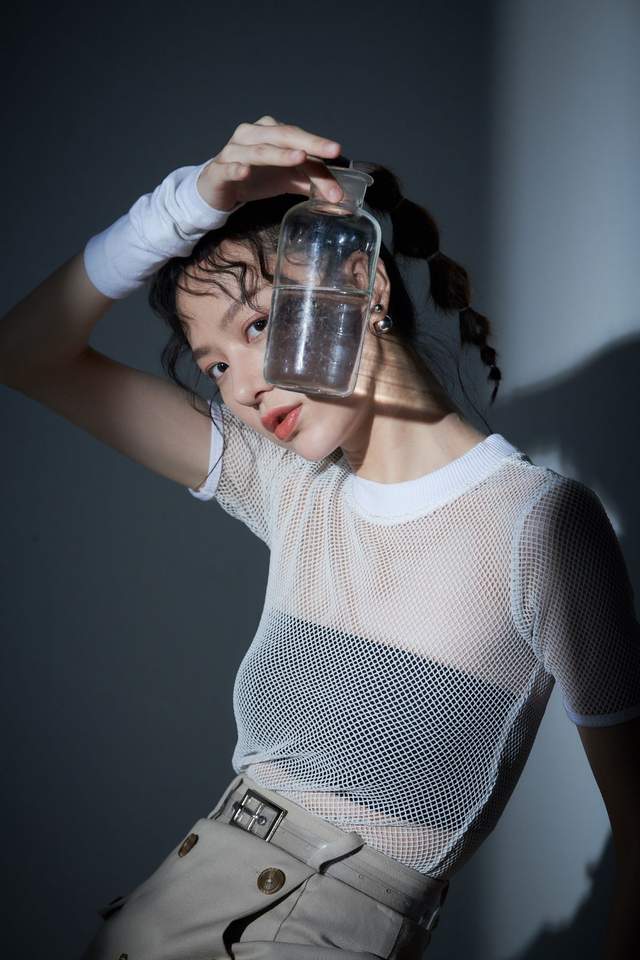 弹琴视频竟被偶像周杰伦转发点赞演员彭高唱钢琴实力爆表