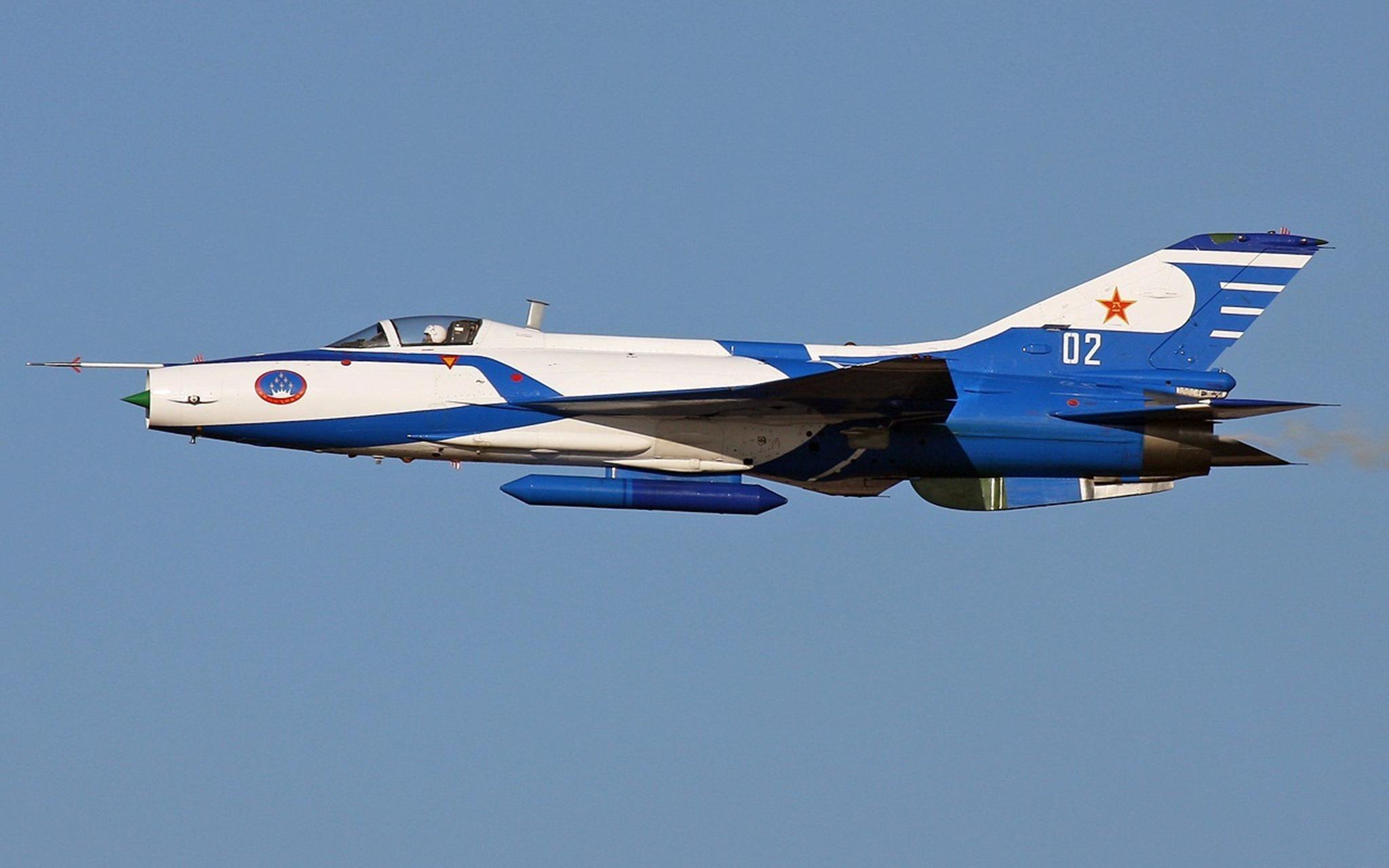 歼7g战机退役不褪色成飞行员课件空军更新换代步伐加快