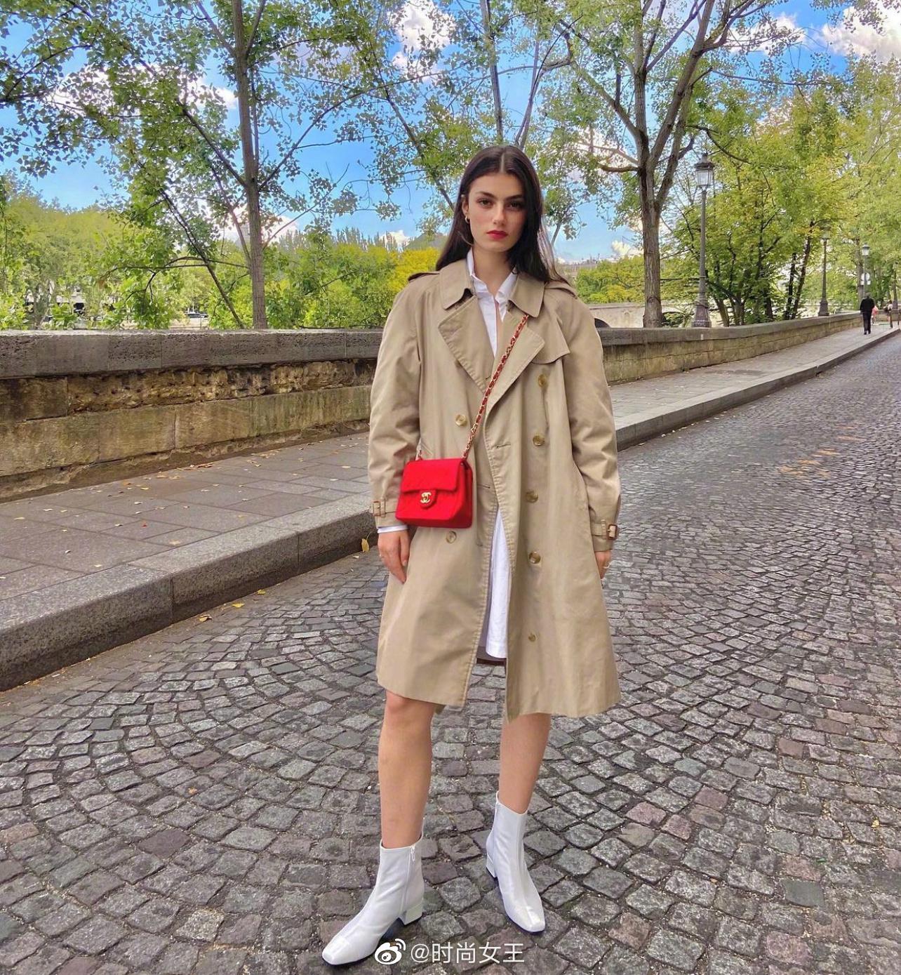 法国时尚博主的春夏穿搭look更新巴黎女人独有的浪漫与性感