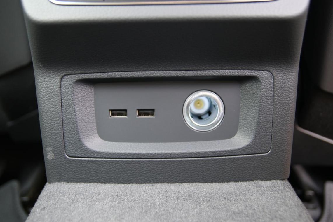 豪华中型suv新选择——奥迪q5l sportback,实测油耗6.