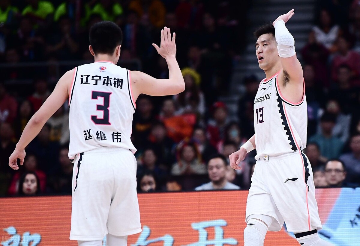 为什么辽宁队的后卫不能像胡明轩徐杰一样冲抢前场篮板