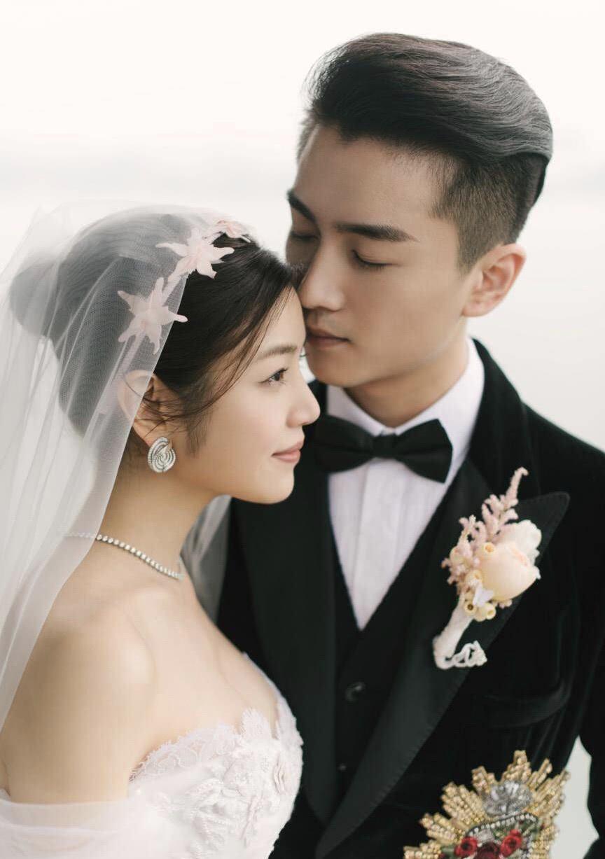 网友让陈晓离婚追赵丽颖陈妍希的回应显高情商三句话说清问题