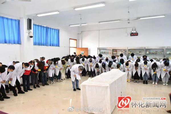 31岁医生捐献遗体给母校 ：希望为医学贡献自己最后的余温休闲区蓝鸢梦想 - Www.slyday.coM