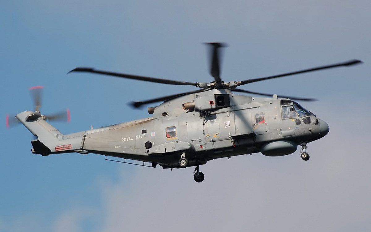 eh101舰载直升机由英意联合打造衍生多款机型