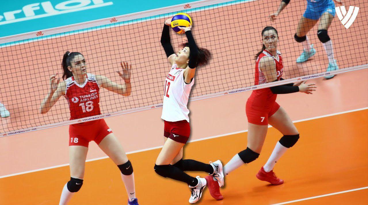 国际女排赛场二传手两次球精彩集锦