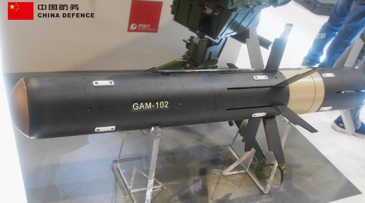 为您推荐: 美军lcs-18查尔斯顿号驱逐舰,试射mk110型57毫米炮武器