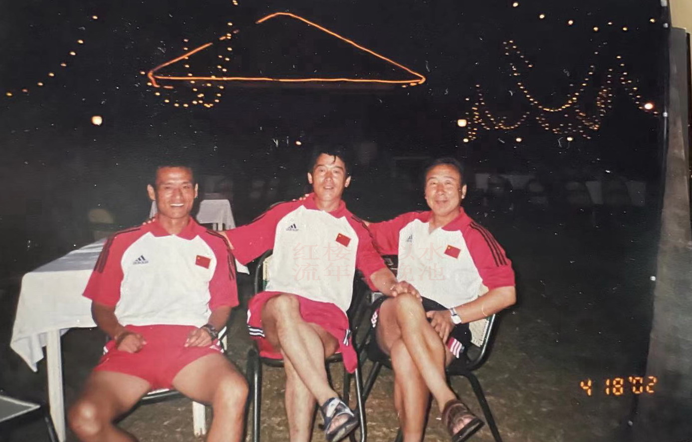 大连万达足球队三线队中国女足青年队教练杨昆峰指导生平简介