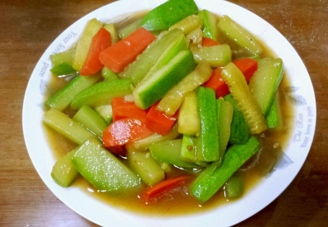 教你营养美味的酱香西葫芦简单易做又解馋下饭孩子吃得比肉香