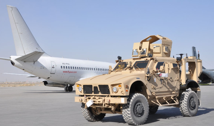 世界顶级轻型装甲车matv全地形车有何优势防御比悍马强大