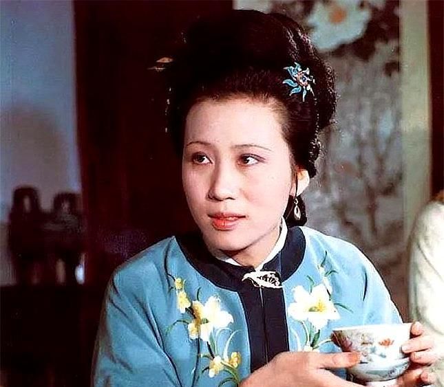 红楼梦:李纨曾向贾政撒娇卖嗔,因为太含蓄,居然没人看出来休闲区蓝鸢梦想 - Www.slyday.coM 红楼梦:李纨曾向贾政撒娇卖嗔,因为太含蓄,居然没人看出来休闲区蓝鸢梦想 - Www.slyday.coM