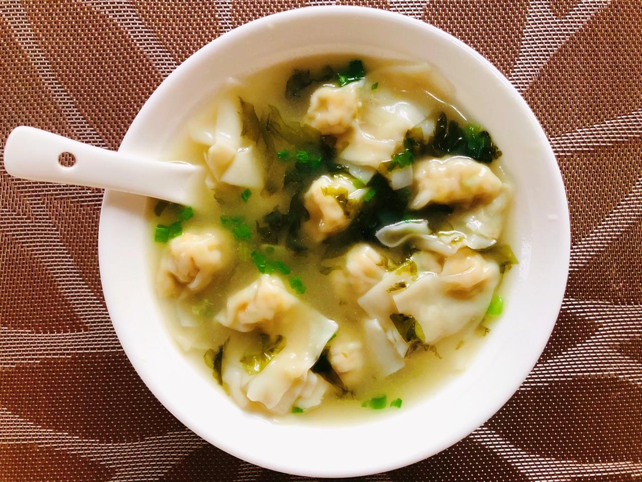 教你营养好吃的香菇猪肉馄饨香而不腻超美味一起来大饱口福吧